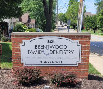 Brentwood-Family-Dentistry-monument-sign 