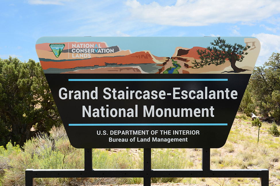 Monument Sign Design: What Base Material is Best For Your Brand?